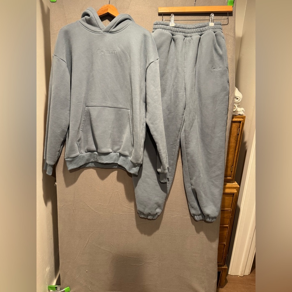 Comfort Blue Women's Sweatshirt and Sweatpants